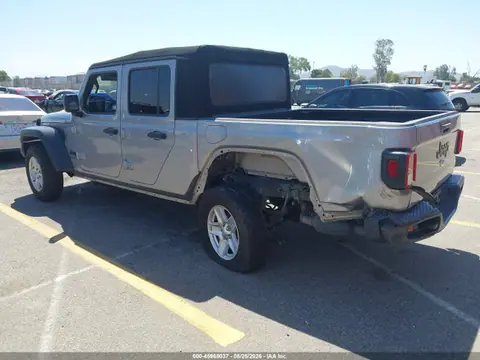 2020 Jeep Gladiator Sport S 4x4 VIN 1C6HJTAG7LL151215 фото 3