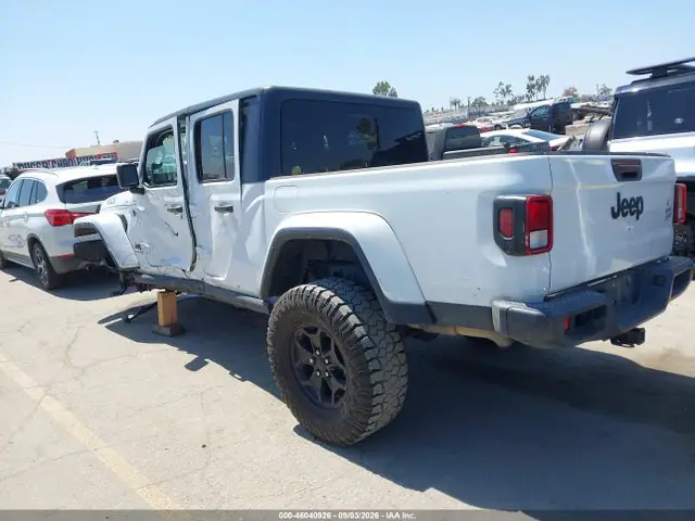 1C6HJTAG1PL526201 — 2023 Jeep Gladiator Willys 4X4, фото 3 с аукциона IAAI 14.10.2026, Передняя часть слева