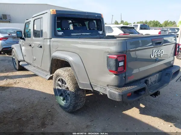 1C6HJTFG2ML507788 — 2021 Jeep Gladiator, фото 3 с аукциона IAAI, Биологическая или химическая опасность