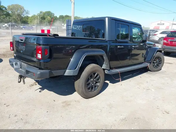 1C6JJTAG6PL506625 — 2023 Jeep Gladiator, фото 4 с аукциона IAAI, Передняя часть слева