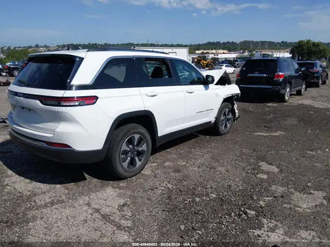 2022 Jeep Grand Cherokee 4xe Limited 4x4 VIN 1C4RJYB68N8721454 фото 4