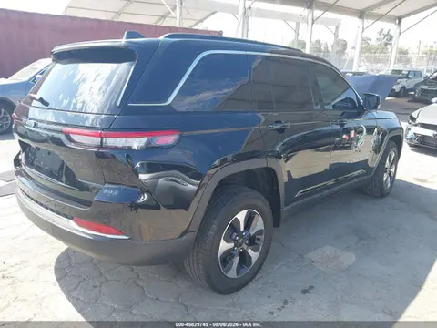 2024 Jeep Grand Cherokee 4xe VIN 1C4RJYB65RC107349 фото 4