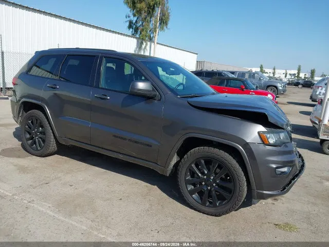 2018 Jeep Grand Cherokee Altitude 4x2 VIN 1C4RJEAG4JC382885 фото 1