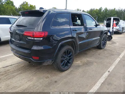 2020 Jeep Grand Cherokee Altitude 4x2 VIN 1C4RJEAG1LC256762 фото 4