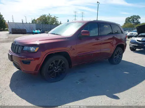 2017 Jeep Grand Cherokee Altitude 4x4 VIN 1C4RJFAG4HC767203 фото 2