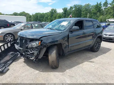 2018 Jeep Grand Cherokee Altitude 4x4 VIN 1C4RJFAG9JC367644 фото 2