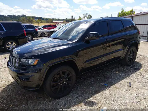 2019 Jeep Grand Cherokee Altitude 4x4 VIN 1C4RJFAG9KC545926 фото 2