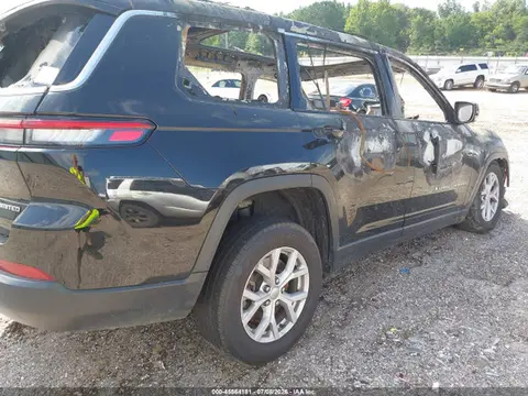 2022 Jeep Grand Cherokee L Limited 4x2 VIN 1C4RJJBG1N8554547 фото 4