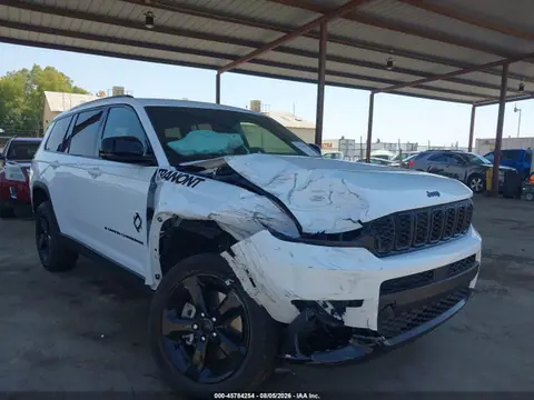 1C4RJKBGXR8579457 — 2024 Jeep Grand Cherokee L Limited 4X4, Передняя часть справа (Right Front), фото до ремонта