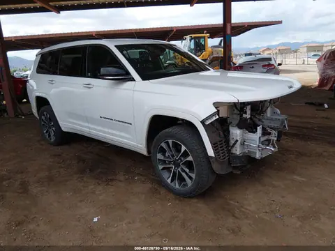1C4RJKDG4N8536126 — 2022 Jeep Grand Cherokee L Overland 4X4, Передняя часть (Front End), фото до ремонта
