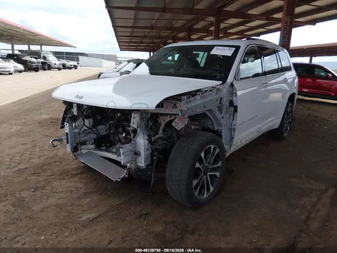 2022 Jeep Grand Cherokee L Overland 4x4 VIN 1C4RJKDG4N8536126 фото 2