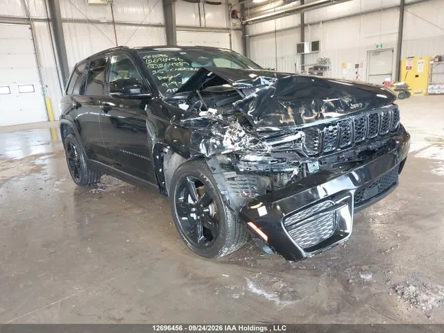 2025 Jeep Grand Cherokee Laredo/altitude VIN 1C4RJHAGXSC264889 фото 1