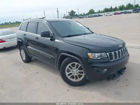 2018 Jeep Grand Cherokee Laredo E 4x4 VIN 1C4RJFAG0JC278416 фото 1