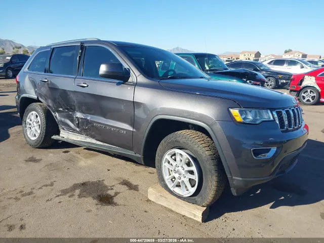 2019 Jeep Grand Cherokee Laredo E 4x4 VIN 1C4RJFAG9KC784229 фото 1