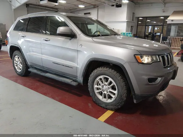 2019 Jeep Grand Cherokee Laredo E 4x4 VIN 1C4RJFAG7KC754260 фото 1