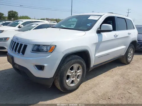 2015 Jeep Grand Cherokee Laredo VIN 1C4RJEAG2FC109161 фото 2
