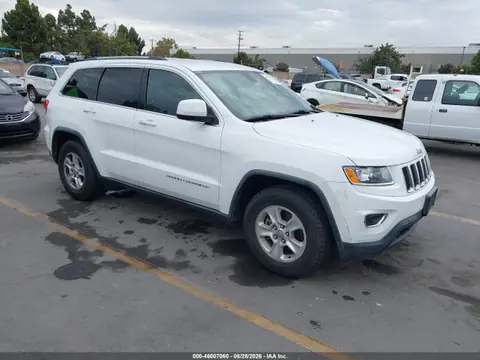 1C4RJEAG0FC654274 — 2015 Jeep Grand Cherokee Laredo, Естественный износ (Normal Wear & Tear), фото до ремонта