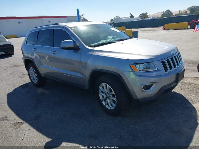 2015 Jeep Grand Cherokee Laredo VIN 1C4RJEAG7FC825425 фото 1