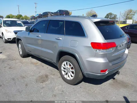 2015 Jeep Grand Cherokee Laredo VIN 1C4RJEAG7FC825425 фото 3