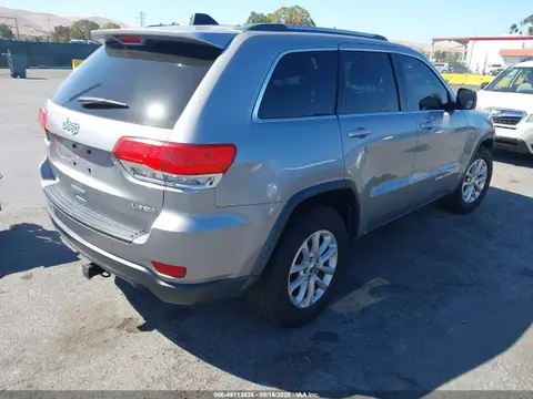 2015 Jeep Grand Cherokee Laredo VIN 1C4RJEAG7FC825425 фото 4