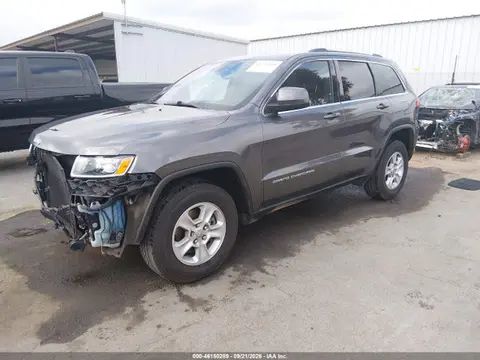 2015 Jeep Grand Cherokee Laredo VIN 1C4RJFAG5FC602225 фото 2