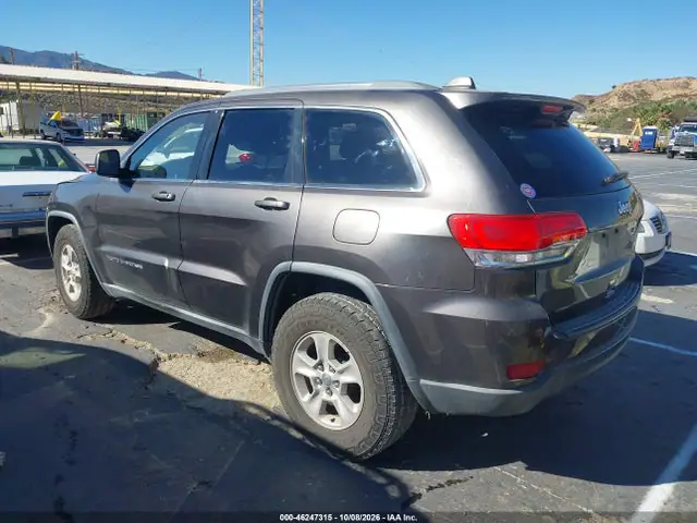 1C4RJEAG9FC646593 — 2015 Jeep Grand Cherokee Laredo, фото 3 с аукциона IAAI 14.10.2026, Естественный износ