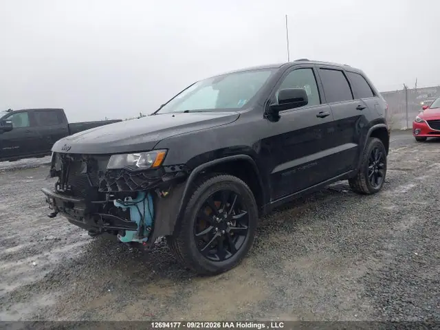 1C4RJFAG6JC417724 — 2018 Jeep Grand Cherokee Laredo, фото 2 с аукциона IAAI 29.09.2026, Передняя часть