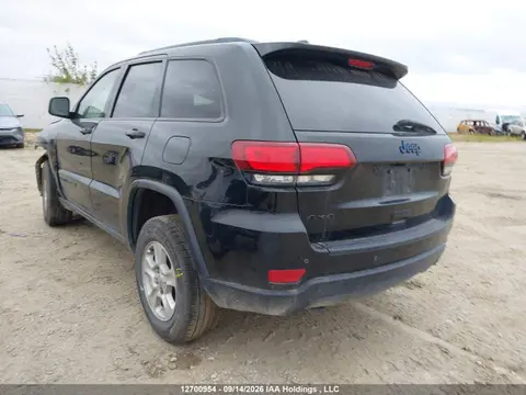 2019 Jeep Grand Cherokee Laredo VIN 1C4RJFAG2KC555374 фото 3