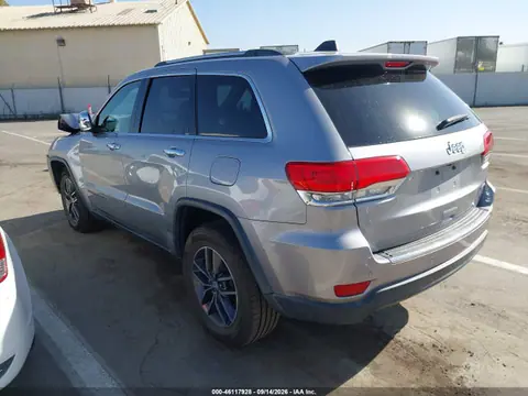 2017 Jeep Grand Cherokee Limited 4x2 VIN 1C4RJEBGXHC877570 фото 3