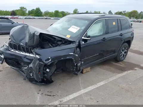 2023 Jeep Grand Cherokee Limited 4x4 VIN 1C4RJHBGXPC634552 фото 2