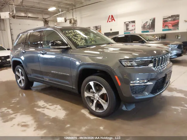2023 Jeep Grand Cherokee Limited VIN 1C4RJHBG7P8863872 фото 1
