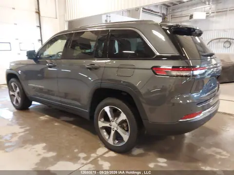 2023 Jeep Grand Cherokee Limited VIN 1C4RJHBG7P8863872 фото 3