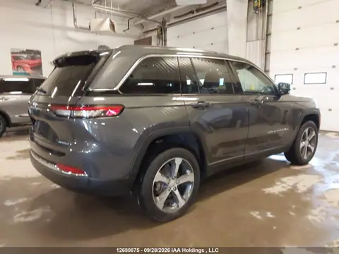2023 Jeep Grand Cherokee Limited VIN 1C4RJHBG7P8863872 фото 4