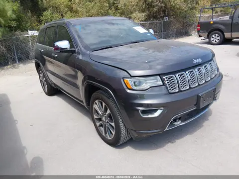 1C4RJECG2JC142196 — 2018 Jeep Grand Cherokee Overland 4X2, Естественный износ (Normal Wear & Tear), фото до ремонта