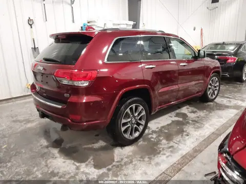2018 Jeep Grand Cherokee Overland 4x4 VIN 1C4RJFCG0JC508646 фото 4