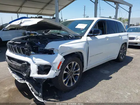 2022 Jeep Grand Cherokee Overland 4x4 VIN 1C4RJHDG5N8564696 фото 2