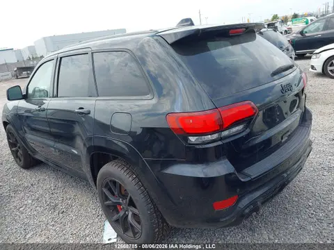 2018 Jeep Grand Cherokee Srt VIN 1C4RJFDJ1JC384557 фото 3