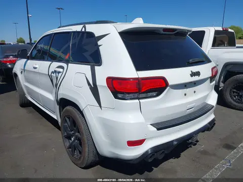 2018 Jeep Grand Cherokee Trackhawk VIN 1C4RJFN95JC272395 фото 3
