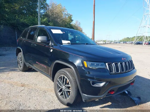 2017 Jeep Grand Cherokee Trailhawk 4x4 VIN 1C4RJFLG4HC635751 фото 1