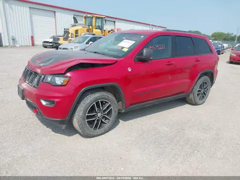 2018 Jeep Grand Cherokee Trailhawk 4x4 VIN 1C4RJFLG7JC199371 фото 2