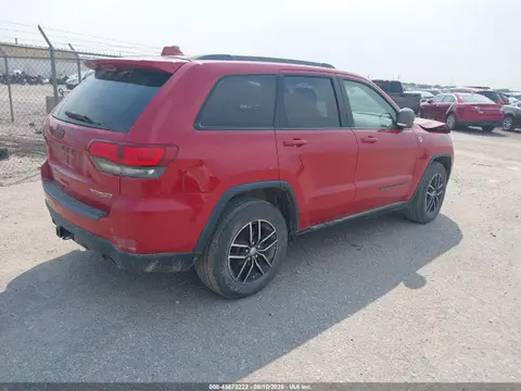 2018 Jeep Grand Cherokee Trailhawk 4x4 VIN 1C4RJFLG7JC199371 фото 4