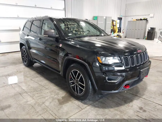 2020 Jeep Grand Cherokee Trailhawk VIN 1C4RJFLT8LC262705 фото 1