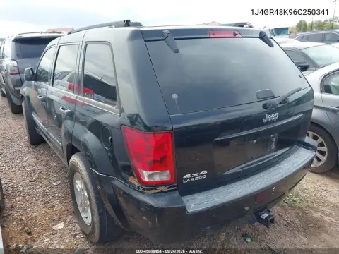 2006 Jeep Grand Cherokee Laredo VIN 1J4GR48K96C250341 фото 4