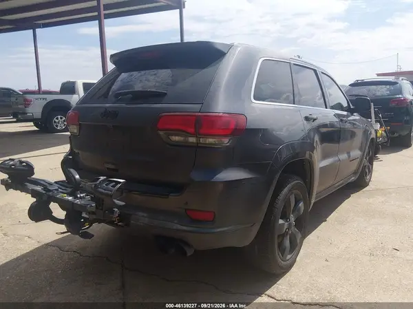1C4RJFCT7GC376989 — 2016 Jeep Grand Cherokee, фото 2 с аукциона IAAI 05.10.2026, Естественный износ