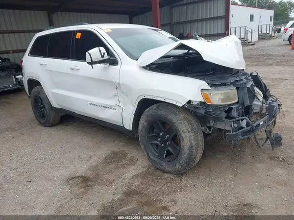 1C4RJEAG5GC360791 — 2016 Jeep Grand Cherokee, Передняя часть (Front End), фото до ремонта