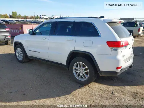 2017 Jeep Grand Cherokee Laredo VIN 1C4RJFAG5HC748983 фото 3