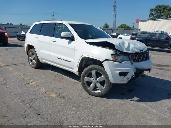1C4RJEAG6HC829274 — 2017 Jeep Grand Cherokee, Передняя часть (Front End), фото до ремонта