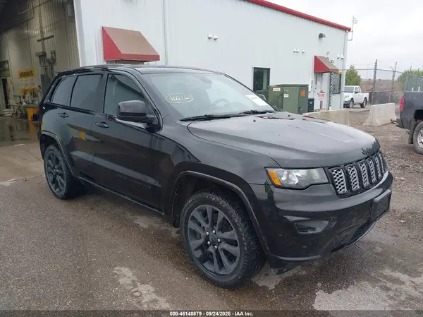 1C4RJFAG0HC750611 — 2017 Jeep Grand Cherokee, Град (Hail), фото до ремонта