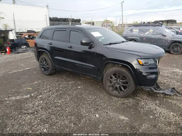 1C4RJFAG4HC767508 — 2017 Jeep Grand Cherokee, Передняя часть (Front End), фото до ремонта