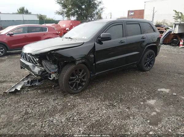 1C4RJFAG4HC767508 — 2017 Jeep Grand Cherokee, фото 2 с аукциона IAAI 10.10.2026, Передняя часть